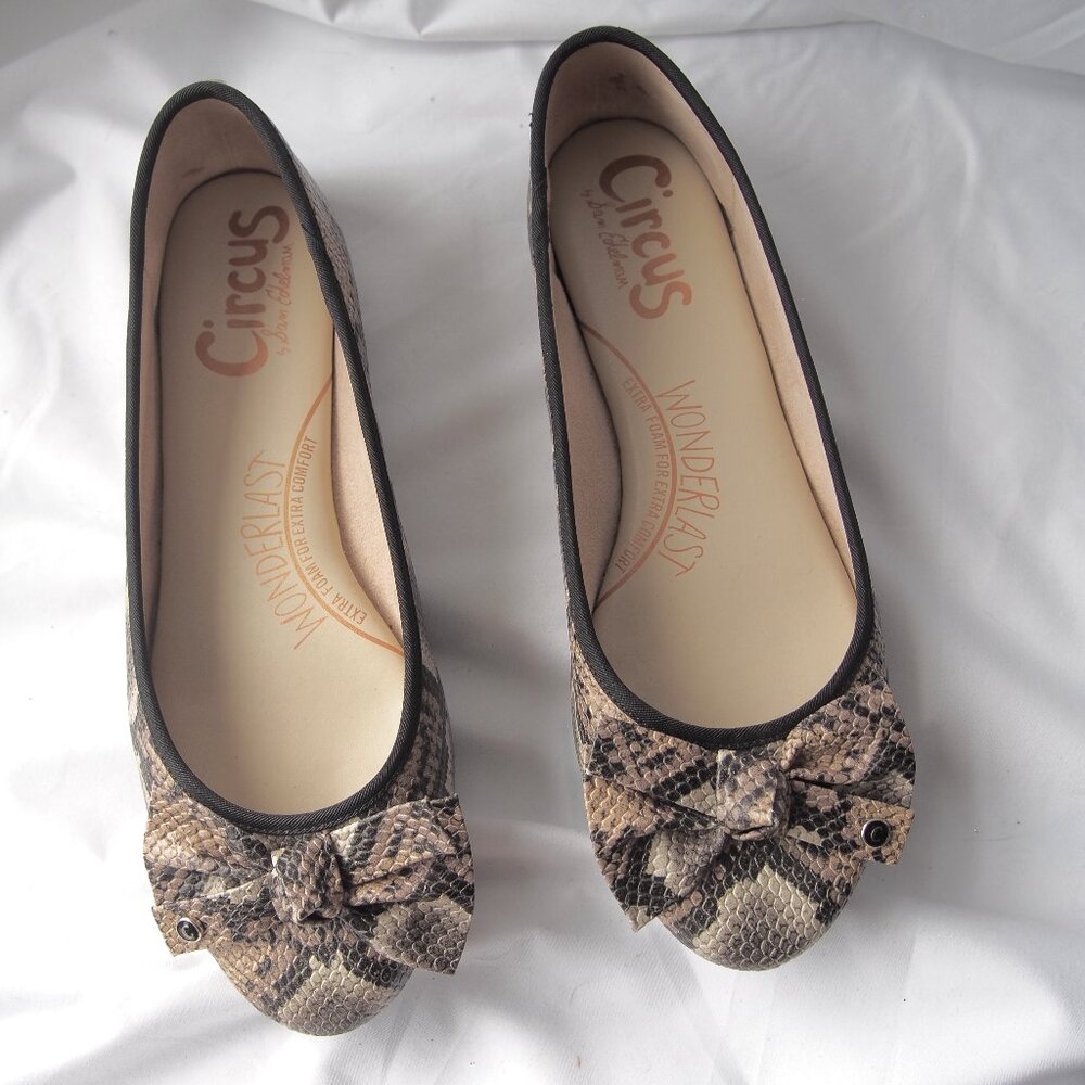 Circus by Sam Edelman Snake Print Ballet Flats With Bow Size 8 - Picture 2 of 15